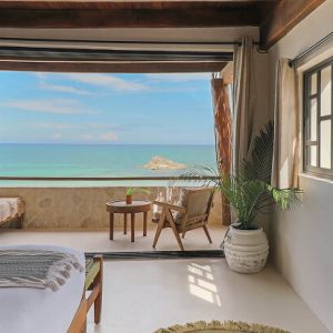 Beachfront King Suite